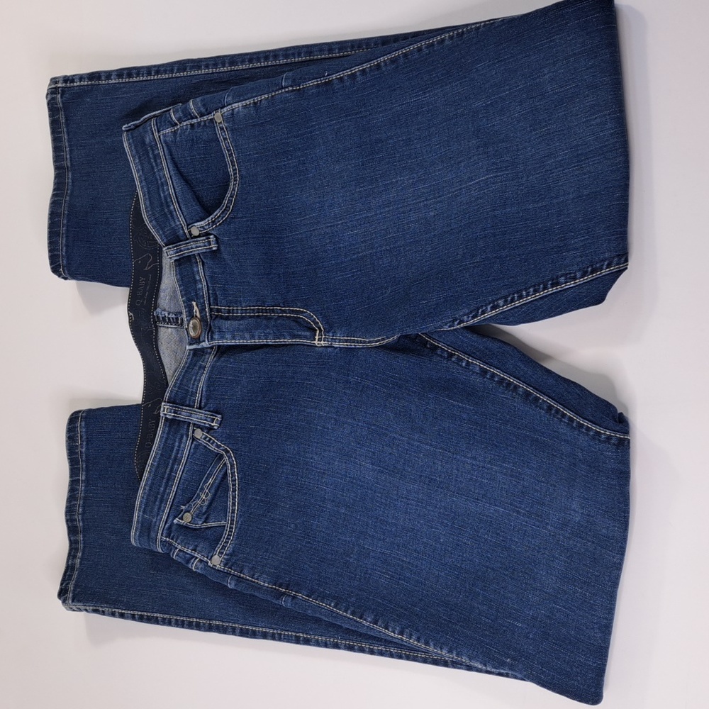 Wrangler Q-Baby No Gap Waistband Bootcut Blue Jeans Size  9/10 x 32 - Picture 4 of 17